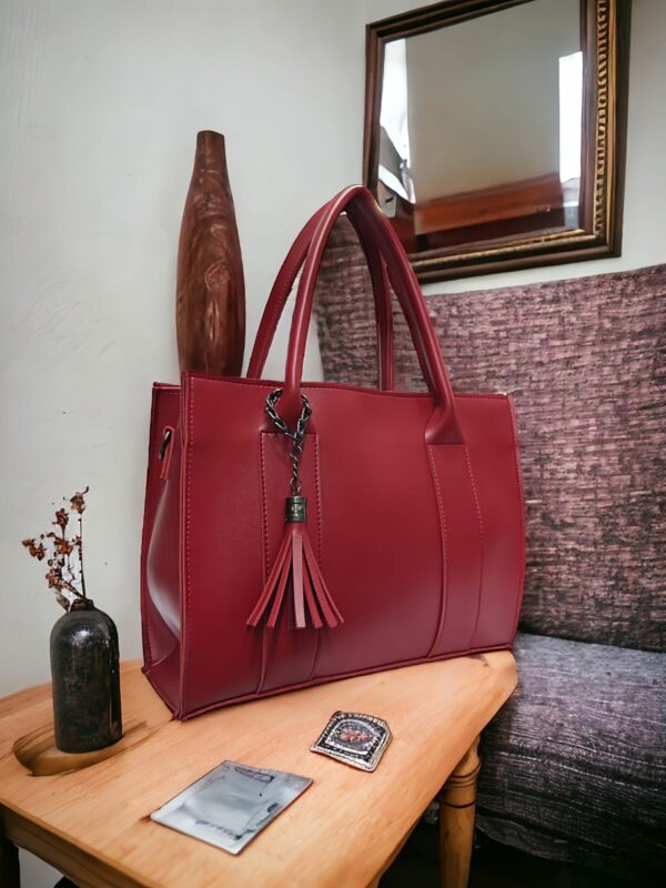 leather right luxury shoulder bag
