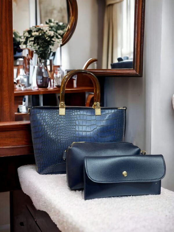3 Piece Crocodile Leather bag - Image 4